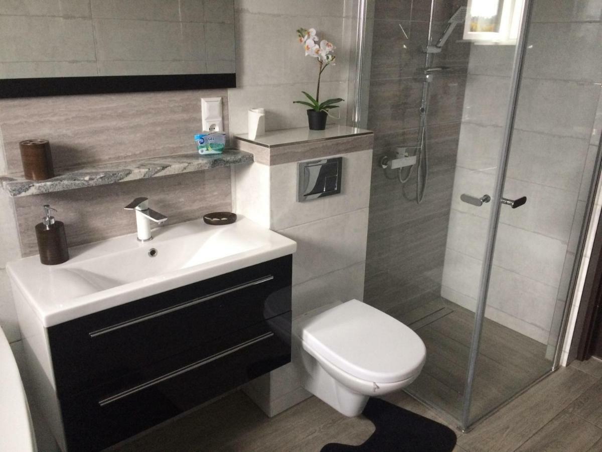Dom Prywatny Villa Lebork Ngoại thất bức ảnh